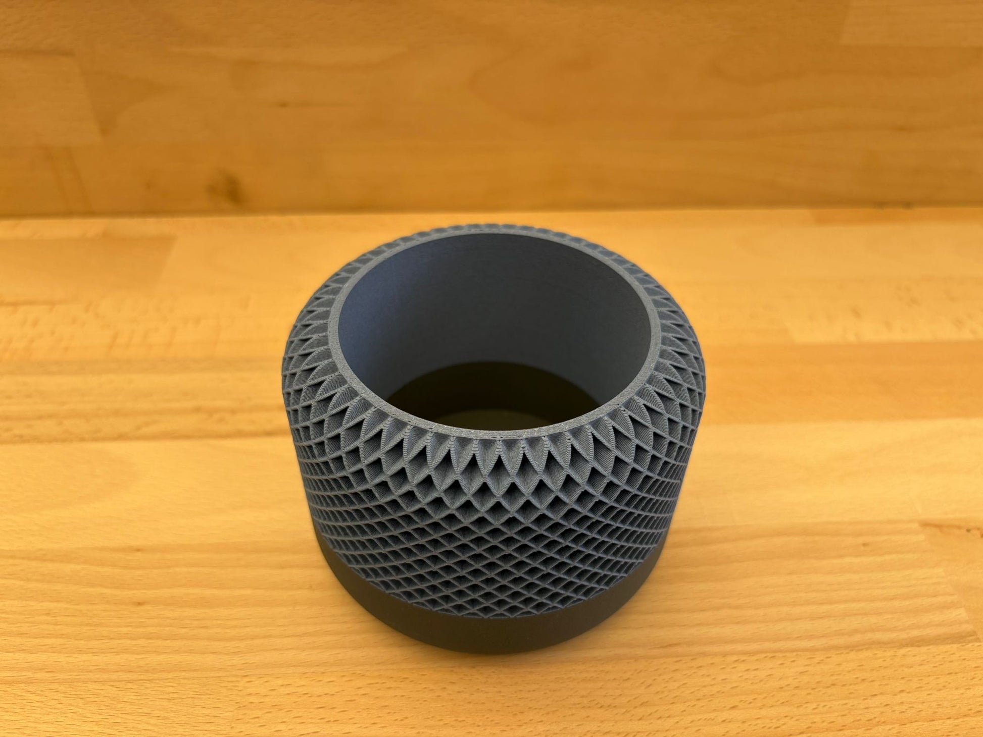 Vasi per piante in stile Apple Home Pod PLA