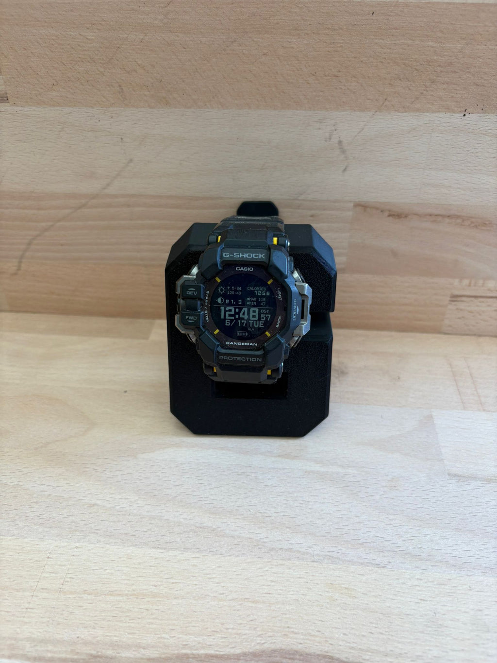 G, Porta G-Shock