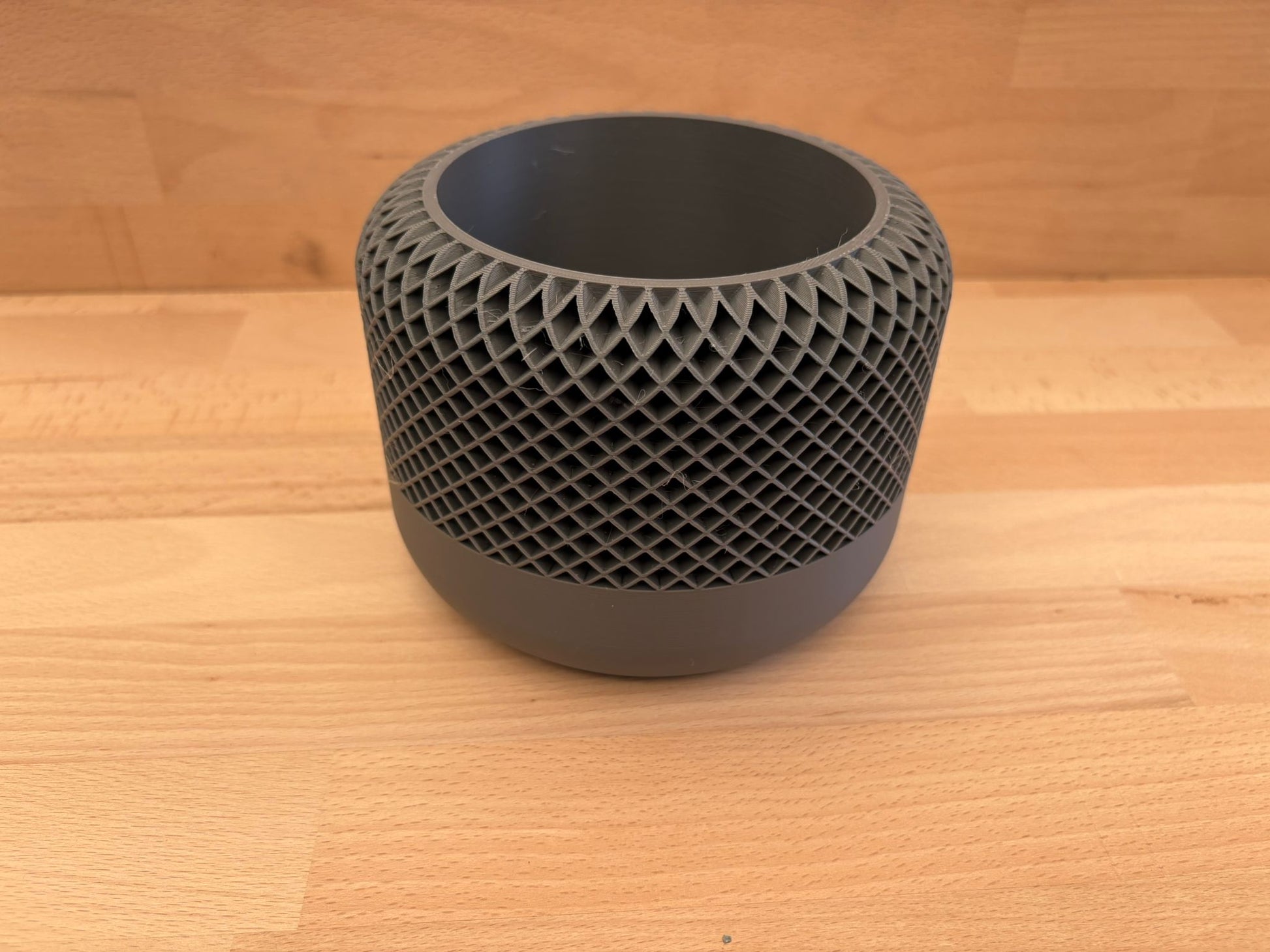 Vasi per piante in stile Apple Home Pod PLA